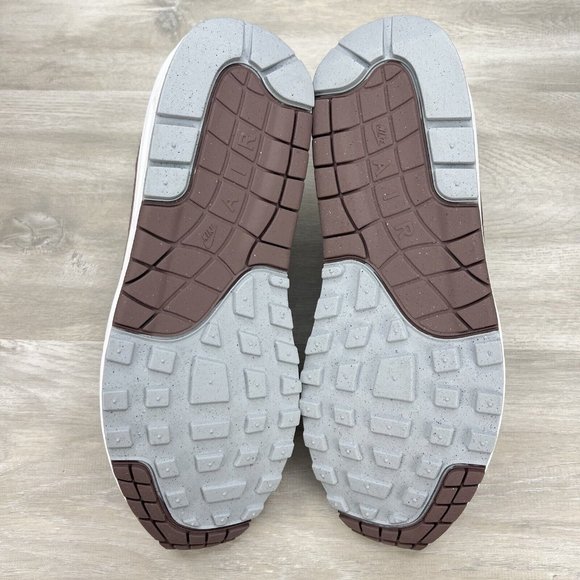 Size 10 - Nike Air Max 1 Shima Shima Summit White / Plum Eclipse FB8916 100 - Picture 10 of 12